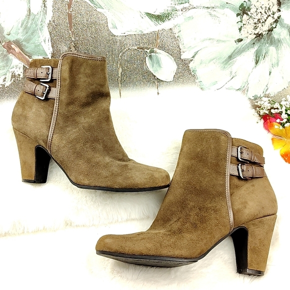 Sofft Leather Ankle Bootie With Side Zip Size 9 - Picture 11 of 14